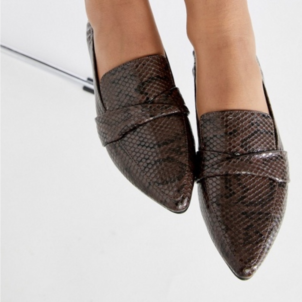 JustFab Karlie Slip-On Loafers - Size 7 Like New